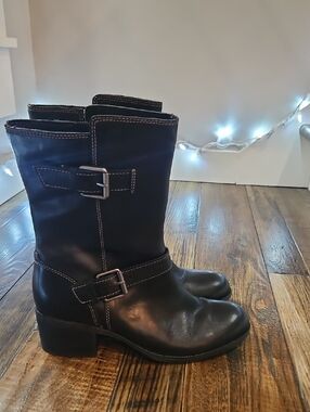 Clarks Moto Elegant Black Leather Mid-Calf Buckle‎ Boots - Women